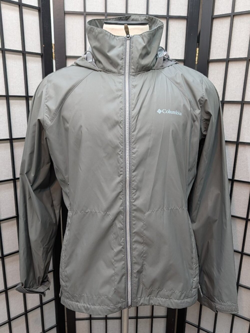 Columbia Womens Packable Hooded Rain Jacket Gray Full Zip Windbreaker XL